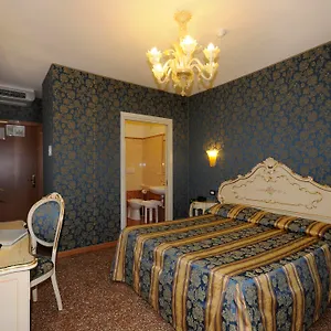 Hotel Il Mercante Di, Wenecja