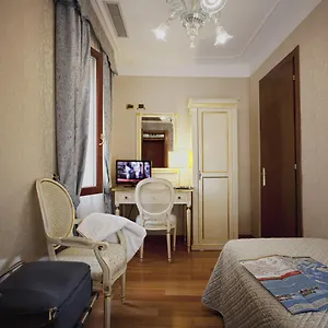 Ca' D'oro - Wenice Deep Culture Veneza