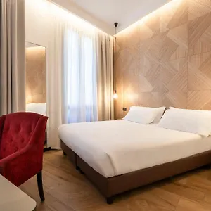 London Hotel Milano