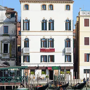 3* Hotel Antiche Figure